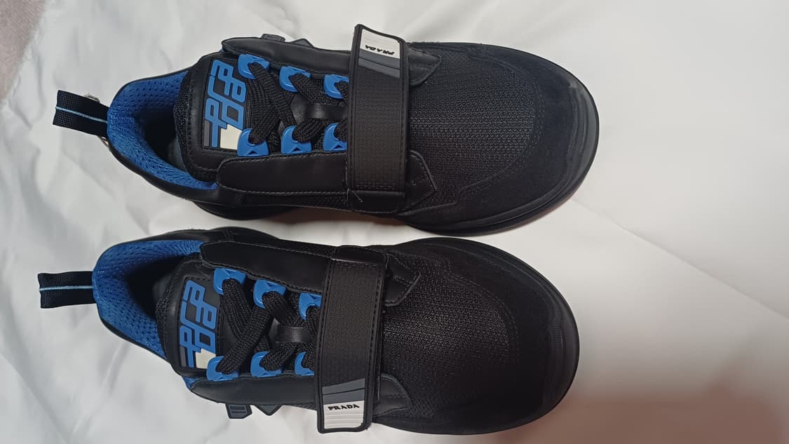 [새제품]265 프라다 운동화 스니커즈 신발 블랙 러너  상품이미지3