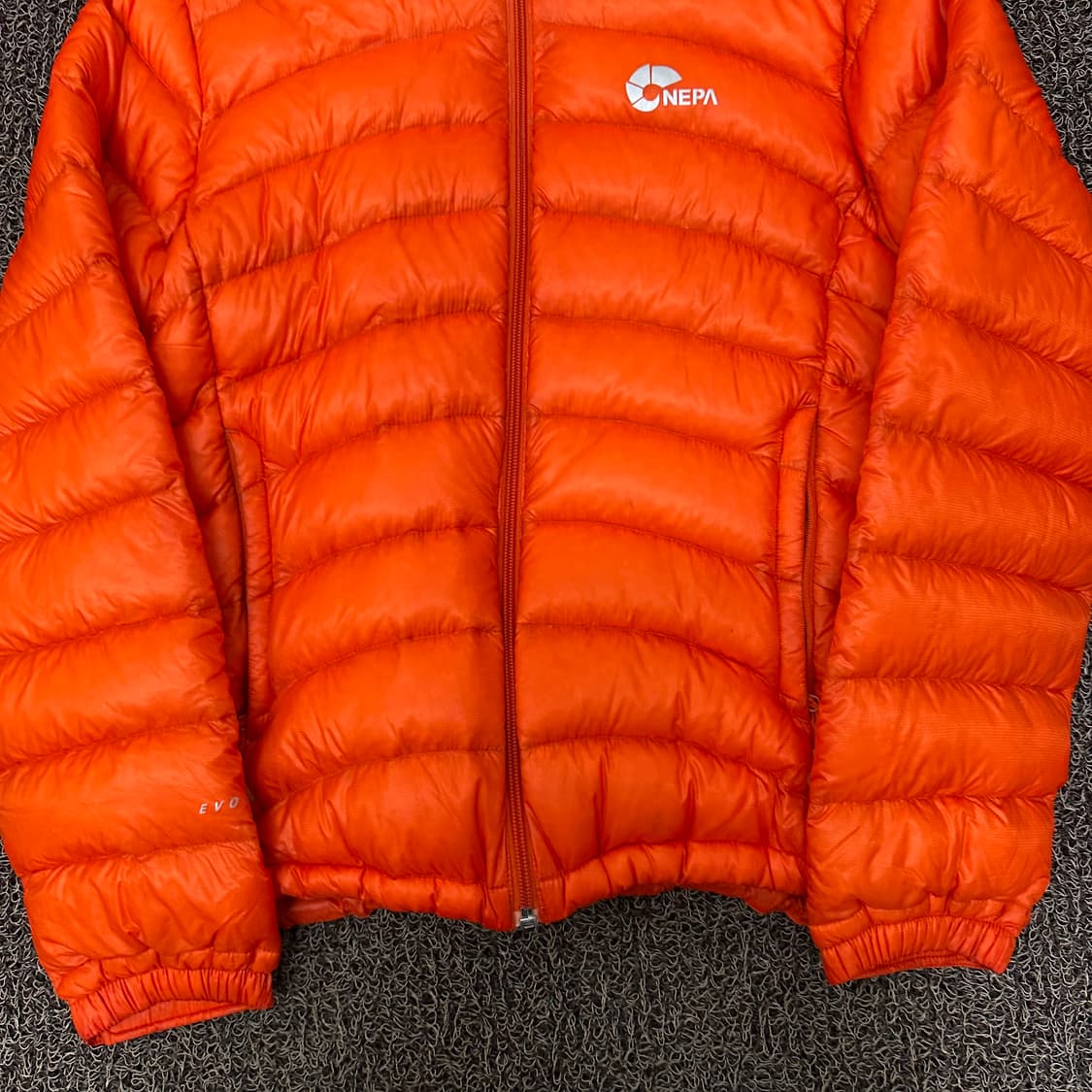 NEPA 네파 여성 경량 구스다운 패딩 95(M) 상품이미지3