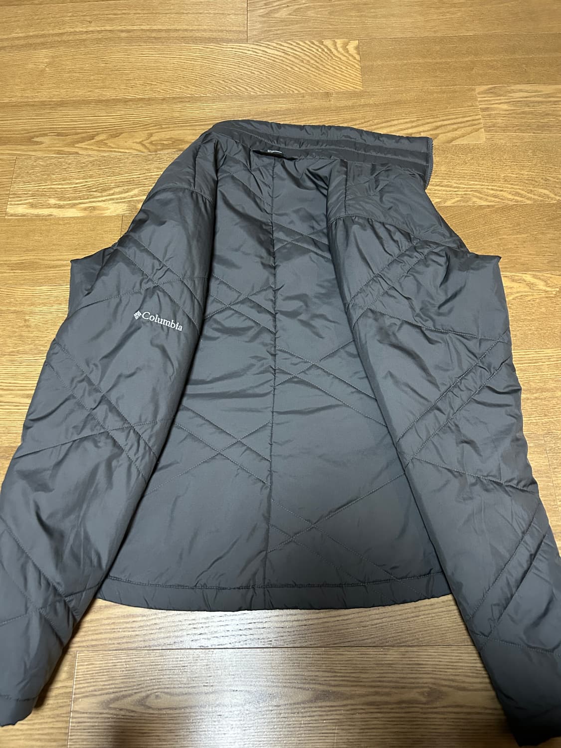 콜롬비아 경량패딩 상품이미지2