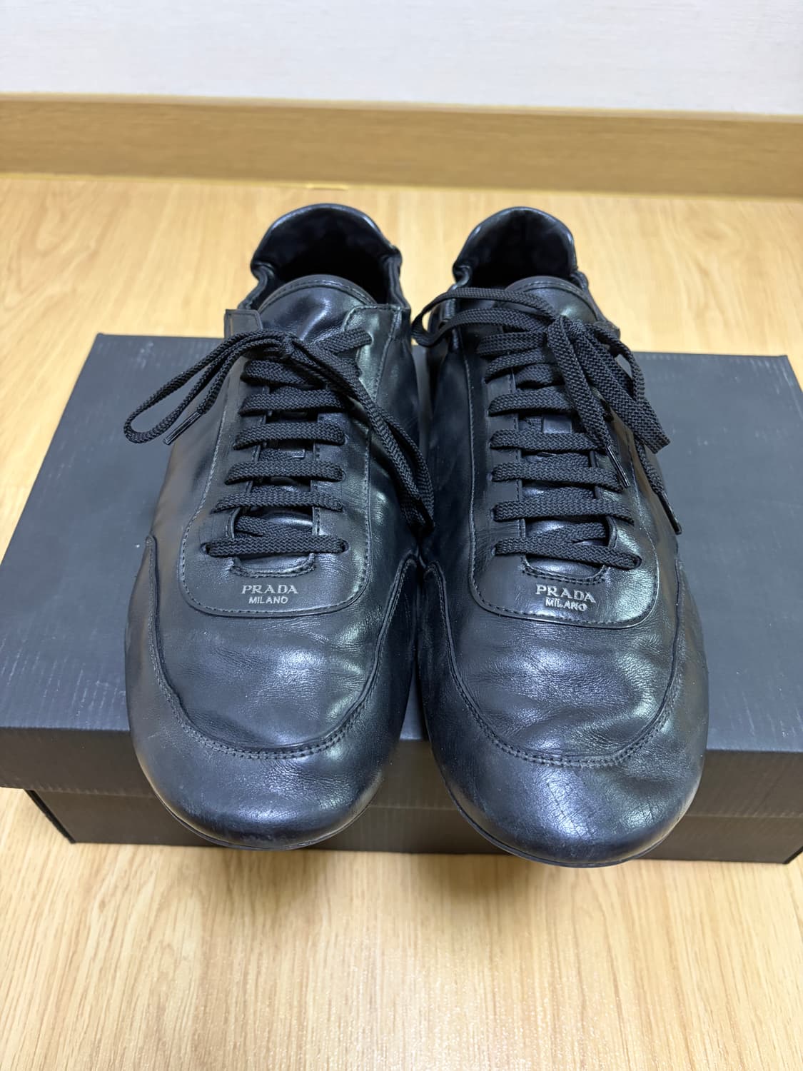 prada leather collapse uk9 프라다 레더 콜랩스 상품이미지2