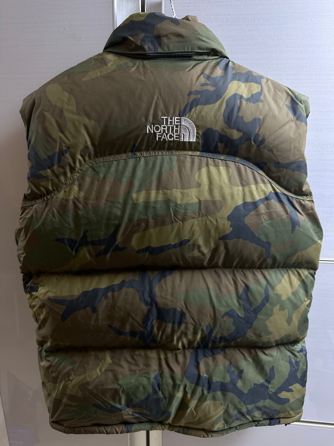 NORTHFACE 노스페이스 카모 중앙 로고 조끼 패딩 상품이미지5