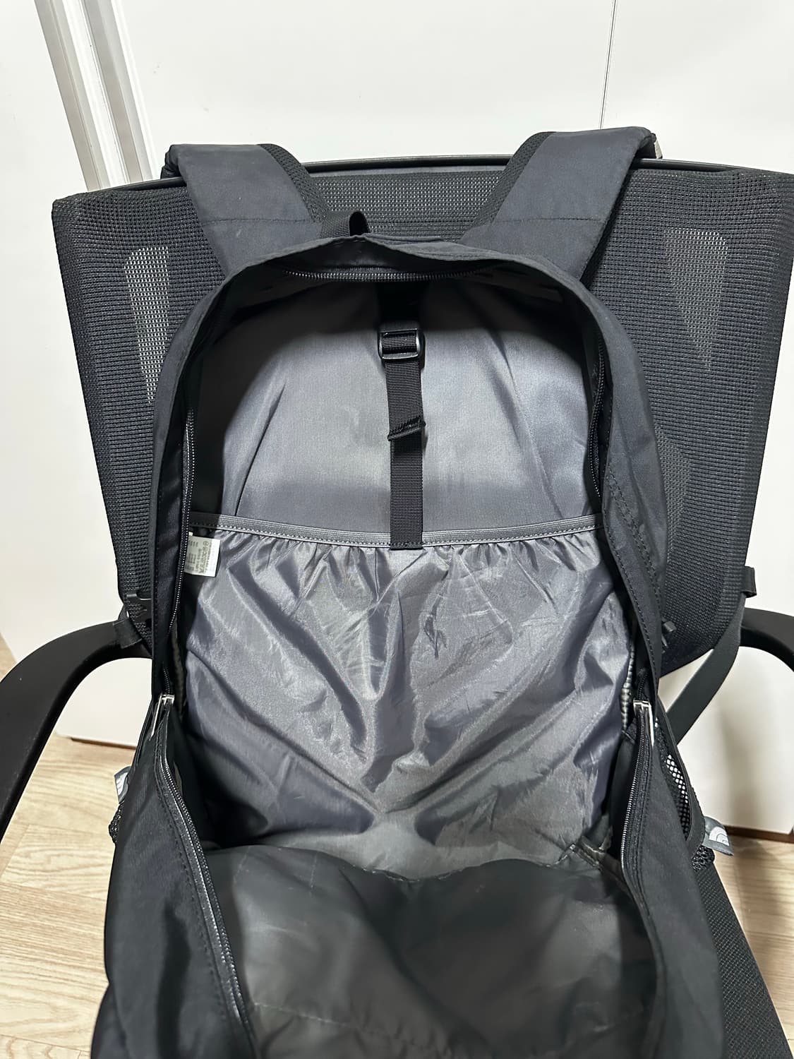 노스페이스 빅샷 에어 백팩 블랙 상품이미지3