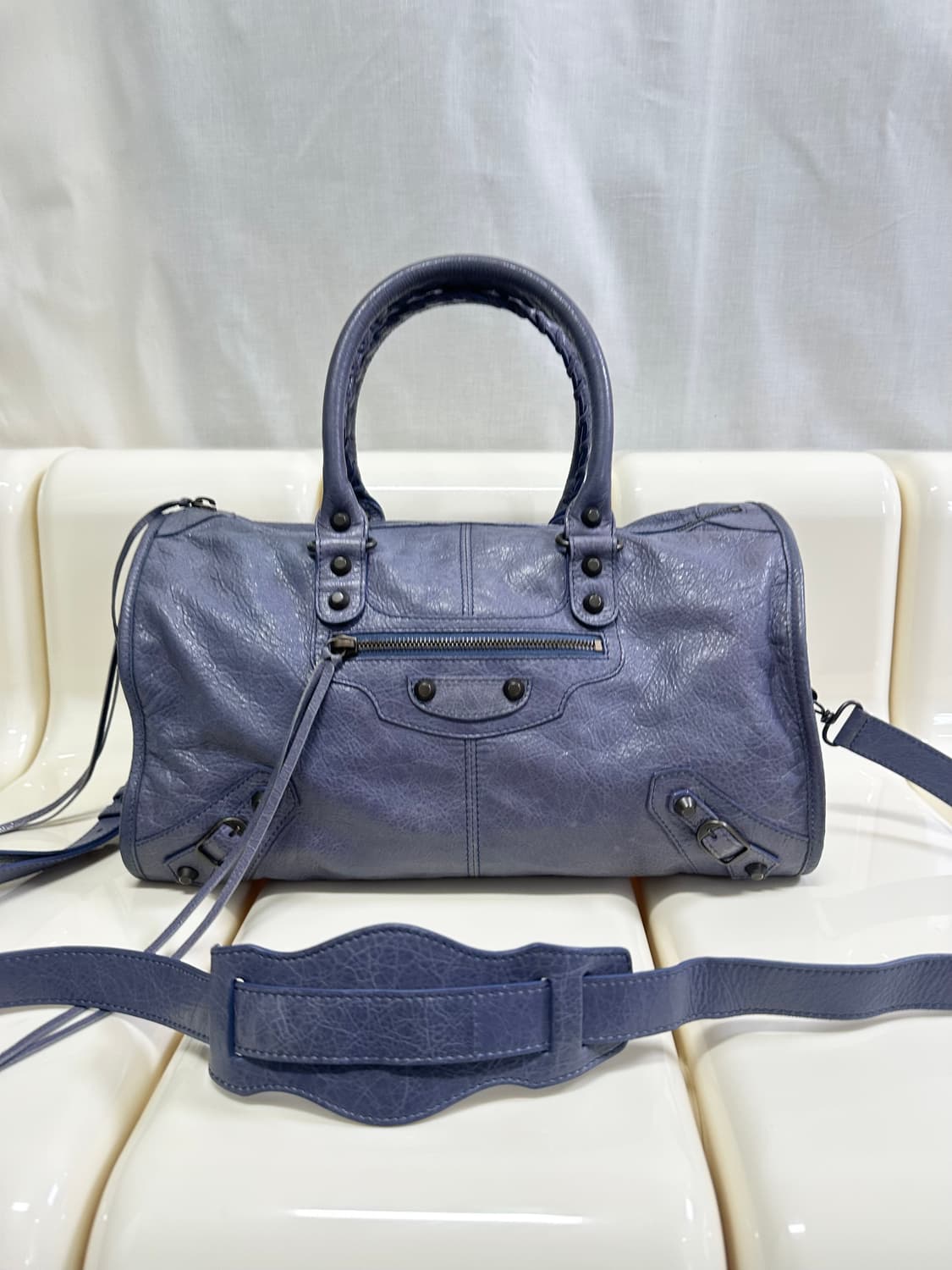 [A 정품] 발렌시아가 시티 모터백 트위기 블루 상품이미지1