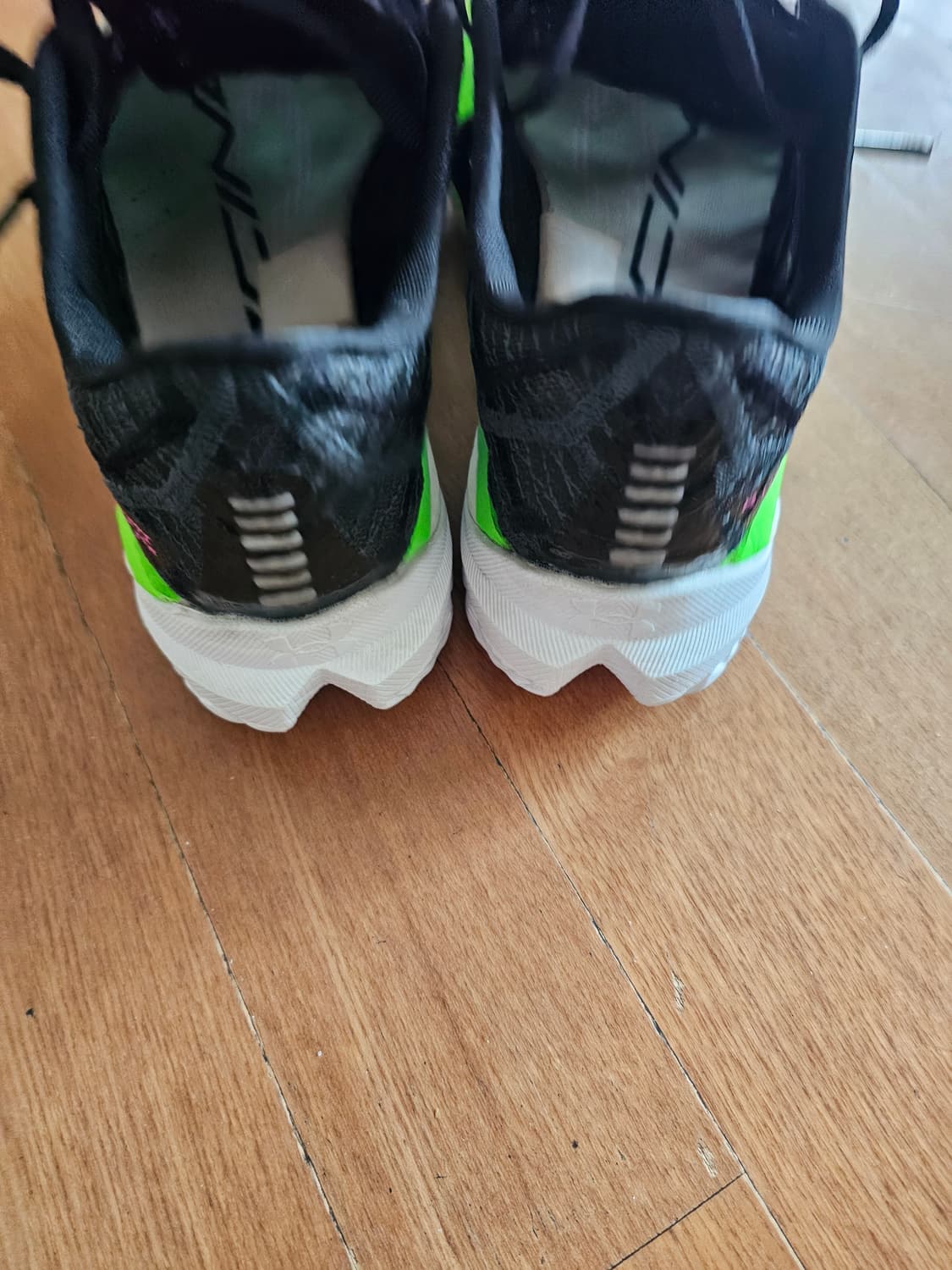 (250)언더아머 마라톤 벨로시티 엘리트2 런닝화 상품이미지4