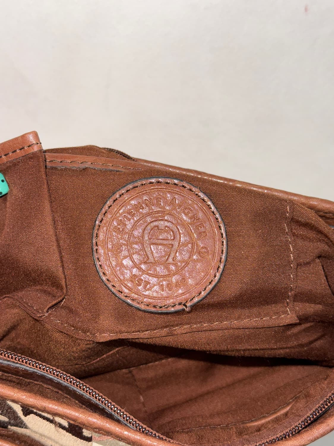 Etienne Aigner brown logo patchwork 숄더백 상품이미지7