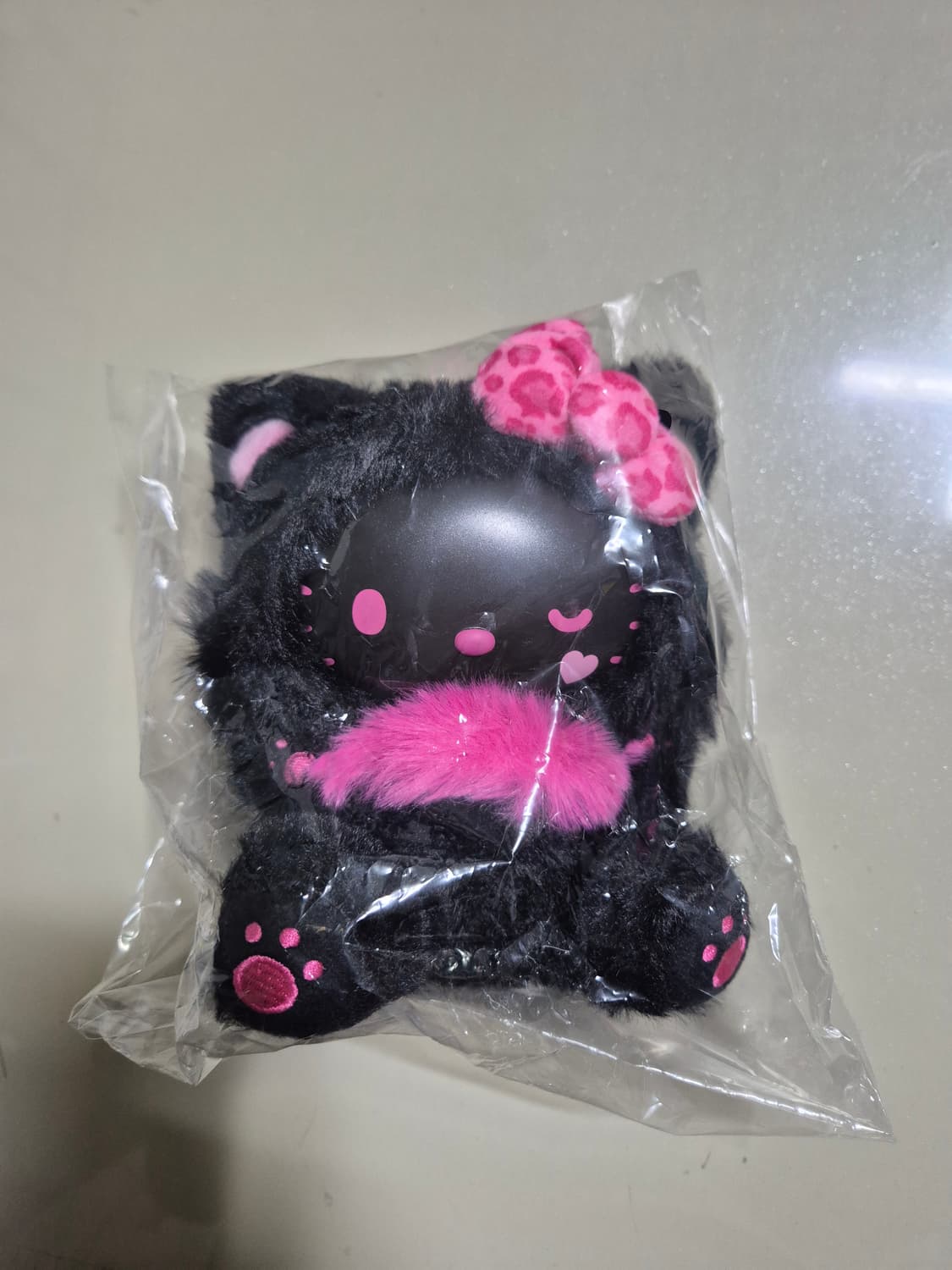 산리오 헬로 키티 파인 페이스 캣 블랙 상품이미지2