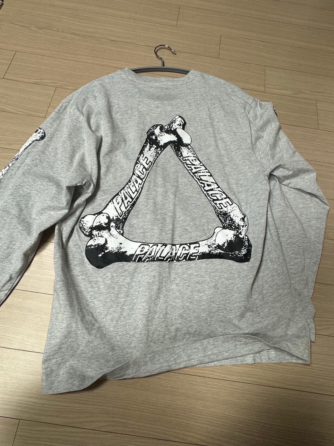 팔라스 트라이본 롱슬리브 그레이 말 - 25FW 상품이미지2