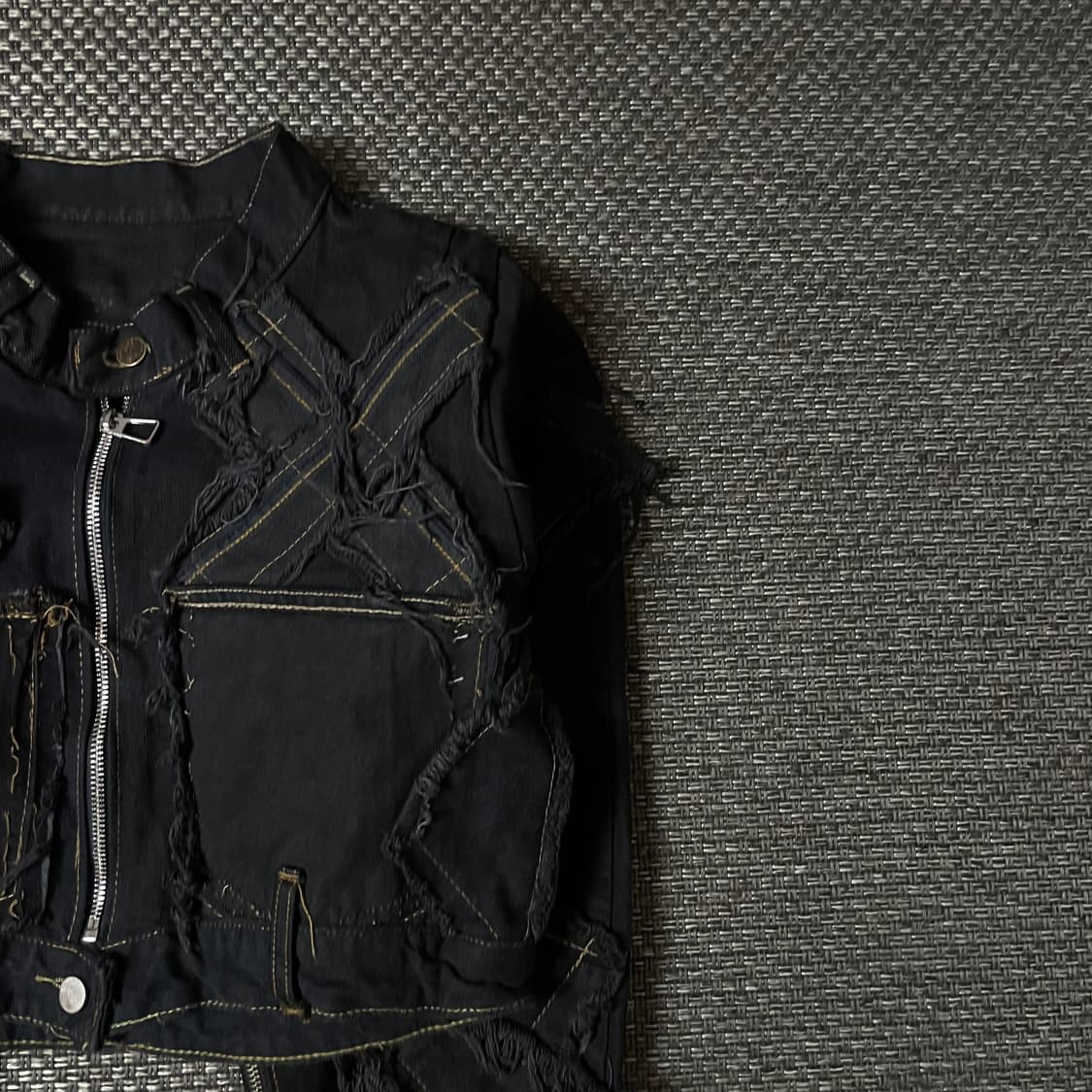 빈티지 흑청 리워크 커스텀 크롭 데님 자켓 상품이미지3