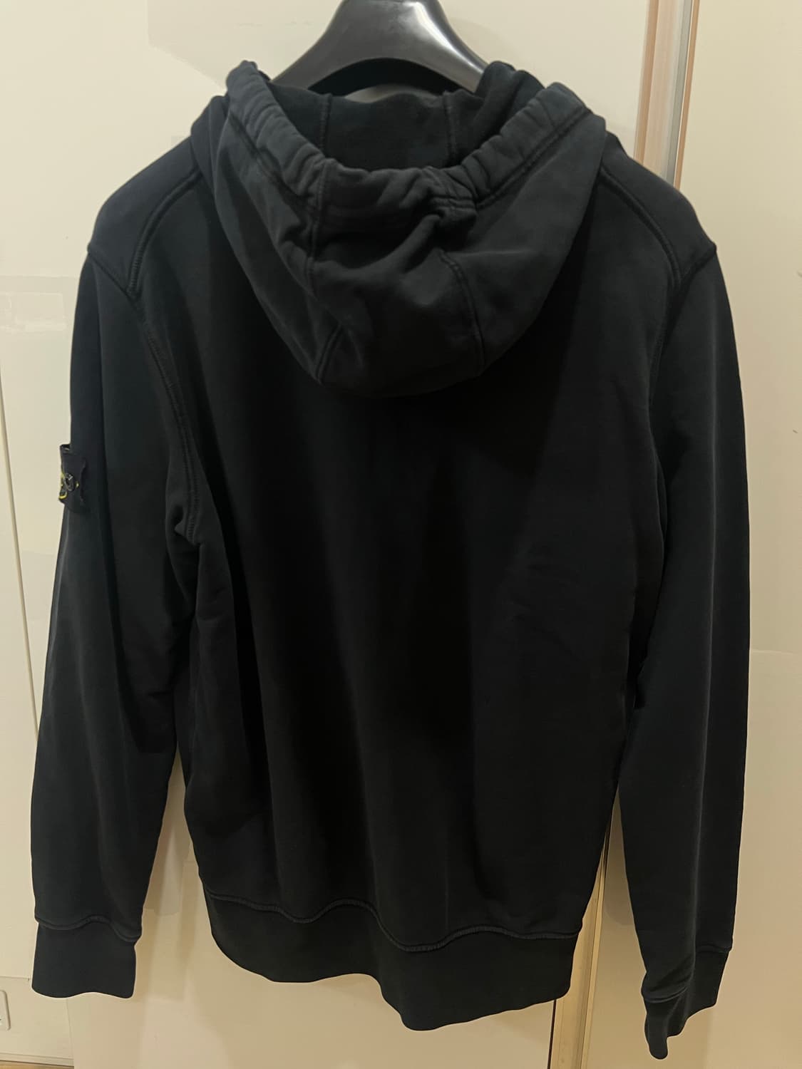 23ss 스톤아일랜드 후드집업 M (새상품급) 상품이미지2