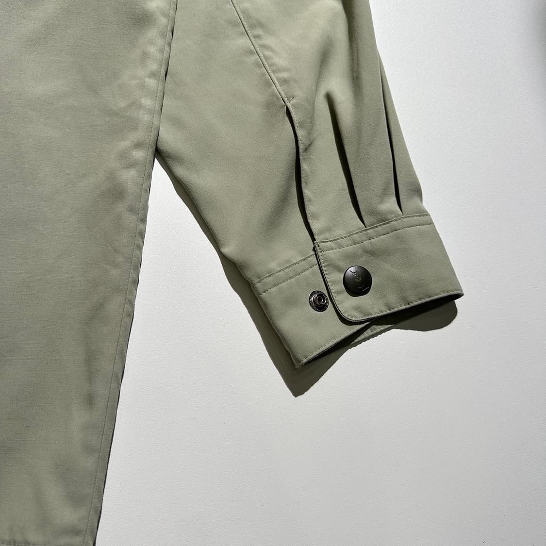 입생로랑 자수로고 폴리쉘 자켓 상품이미지5