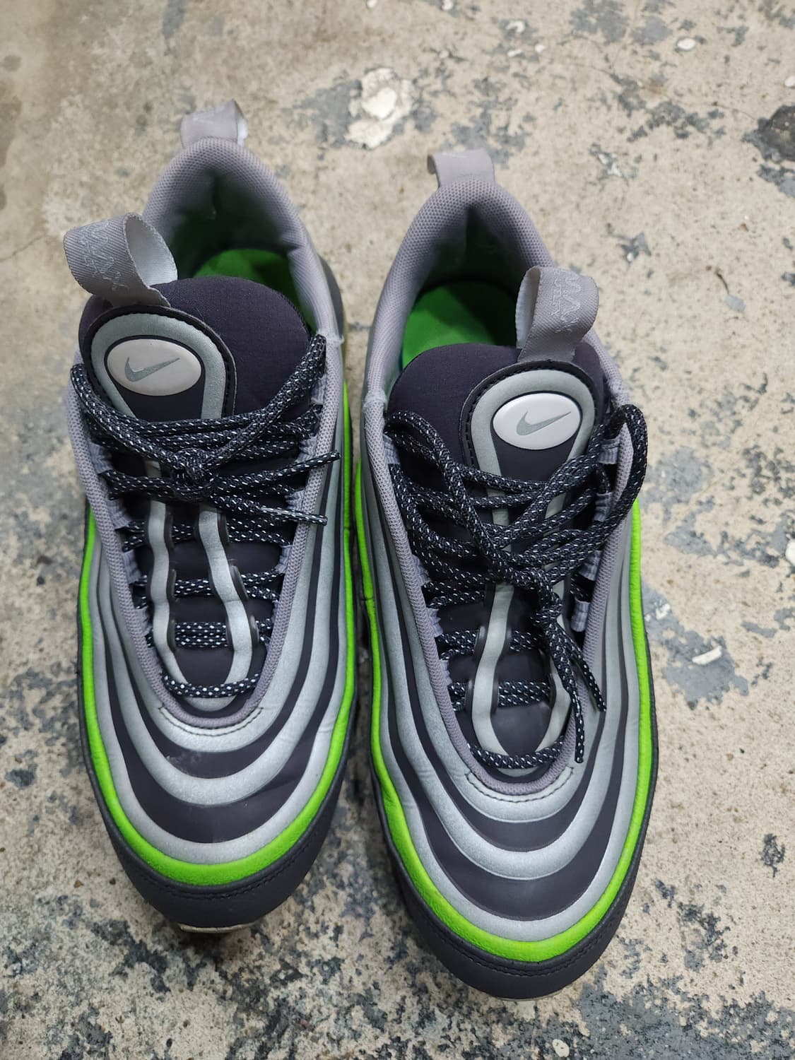 나이키 에어맥스 97 네온윈터 유틸리티 260mm

 상품이미지7