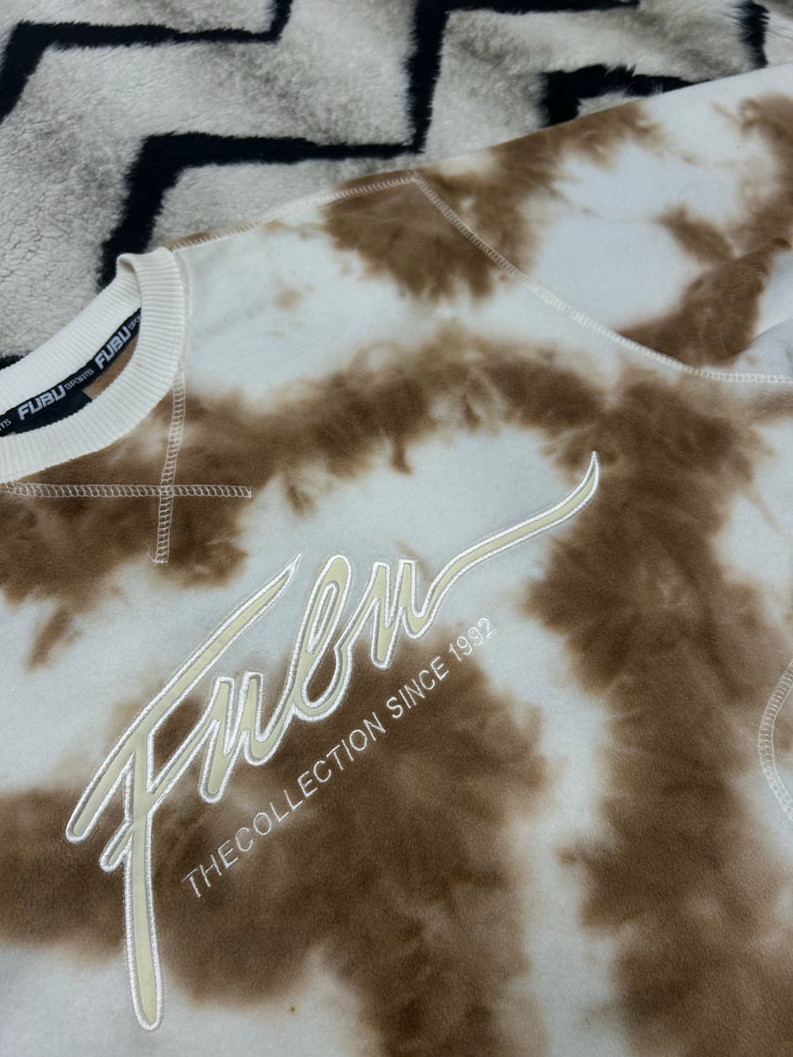 [M]FUBU 타이다이 오버핏 플리스 맨투맨/릴렉스드 핏 상품이미지1