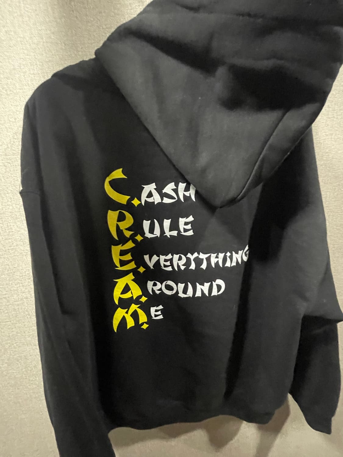 우탱클랜 후드티 상품이미지1