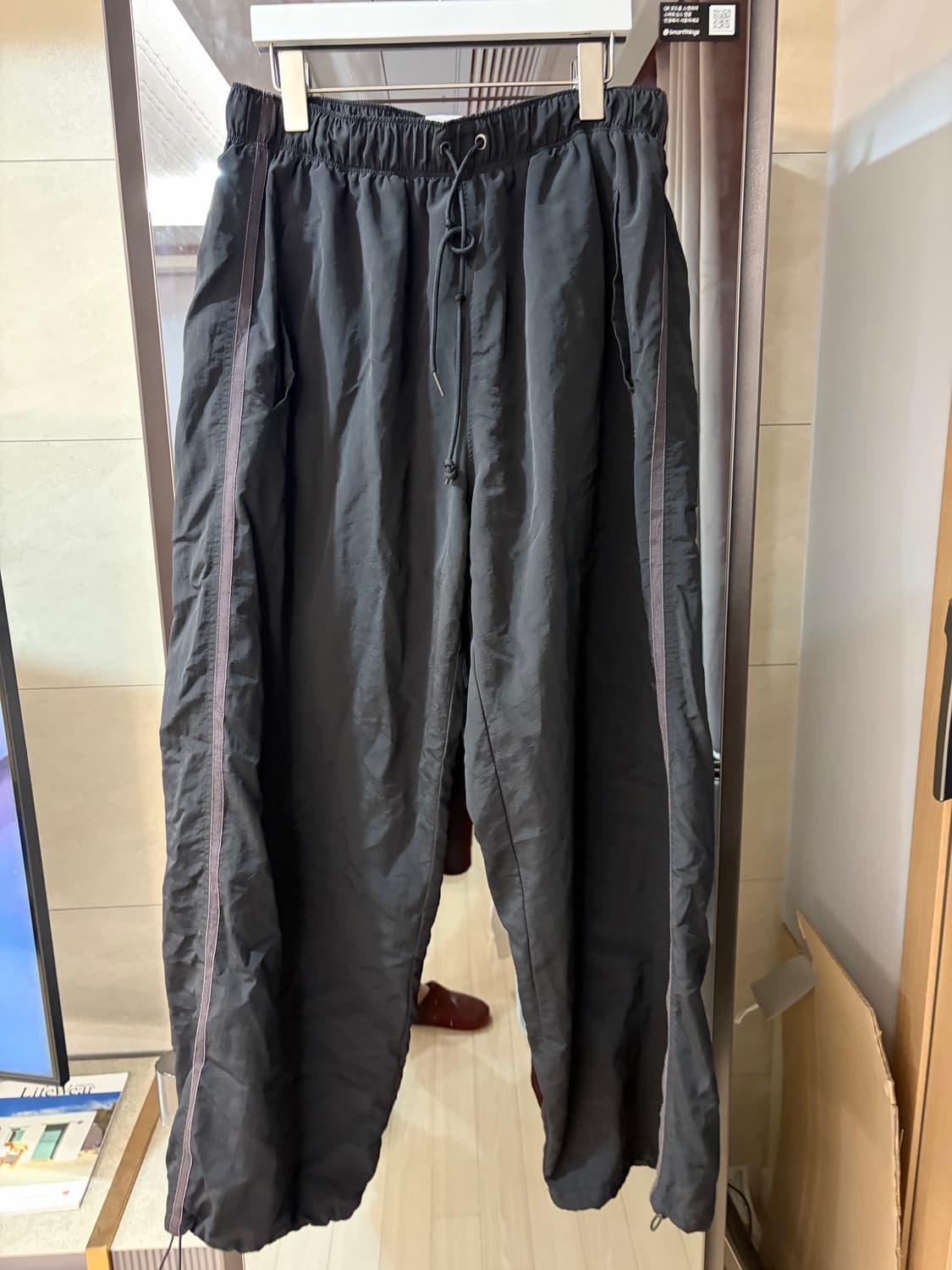 폴리테루 휴먼 인덱스 트랙 팬츠 블랙 퍼플 상품이미지1