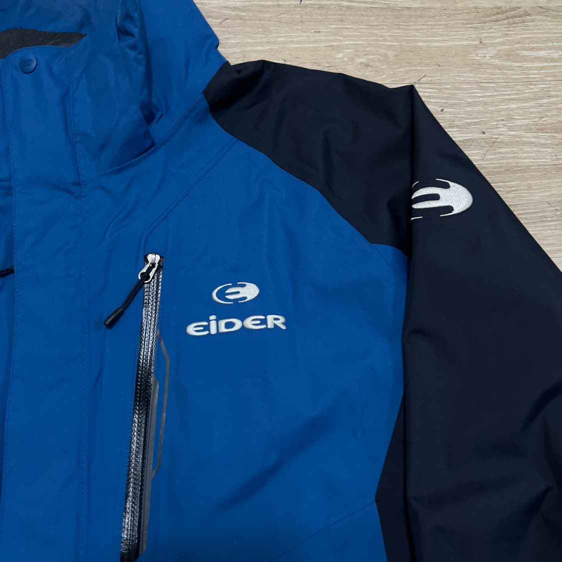 아이더 야룸 알파 디펜더 바람막이 자켓 [블루] L/100 상품이미지4