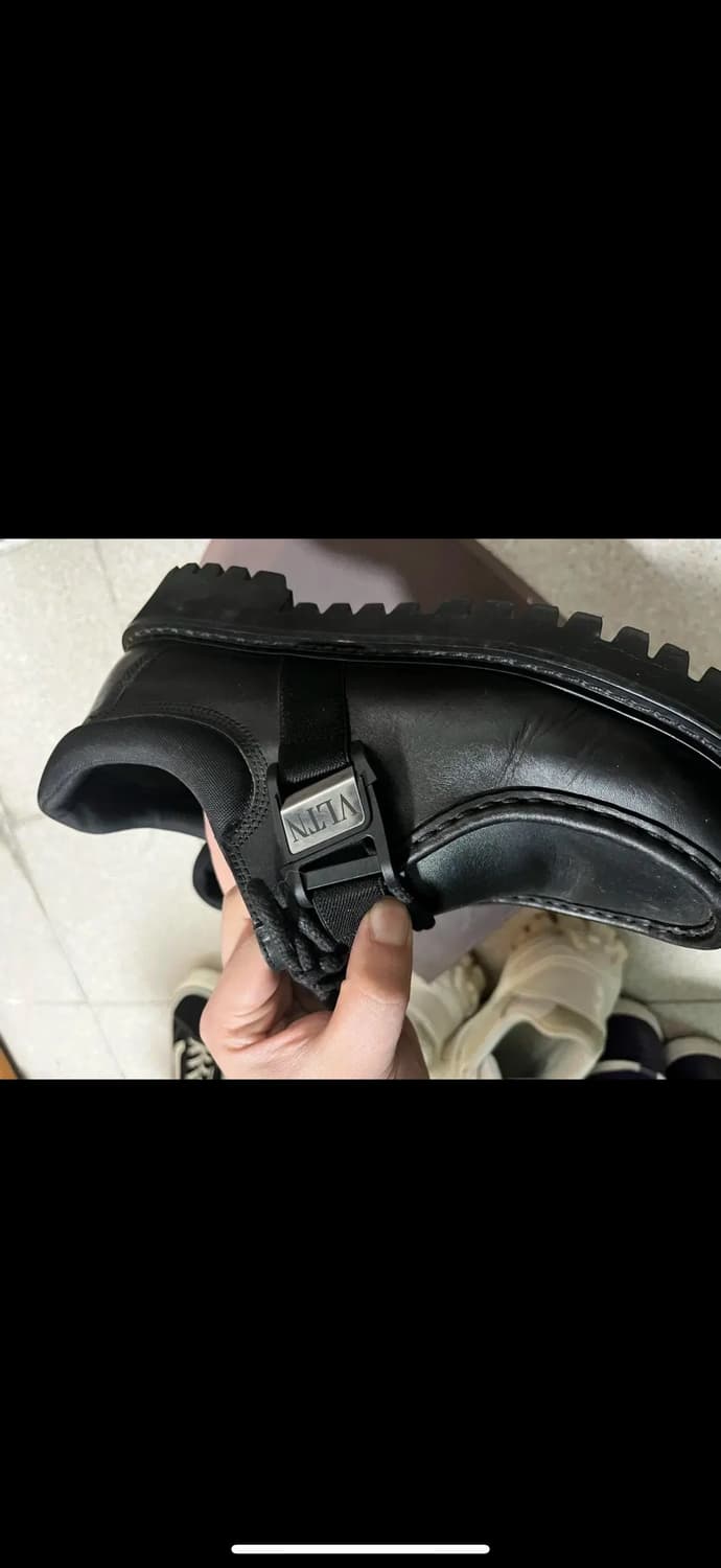 발렌티노 VLTN 더비 로퍼 슈즈 43 상품이미지3