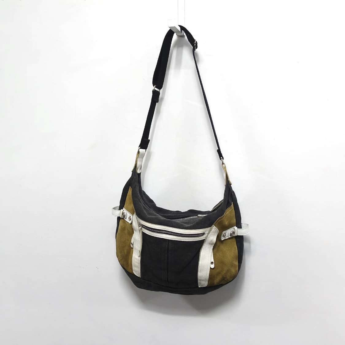 Master Piece 마스터피스 스웨이드 레더 믹스 코튼 투웨이 숄더백 상품이미지3