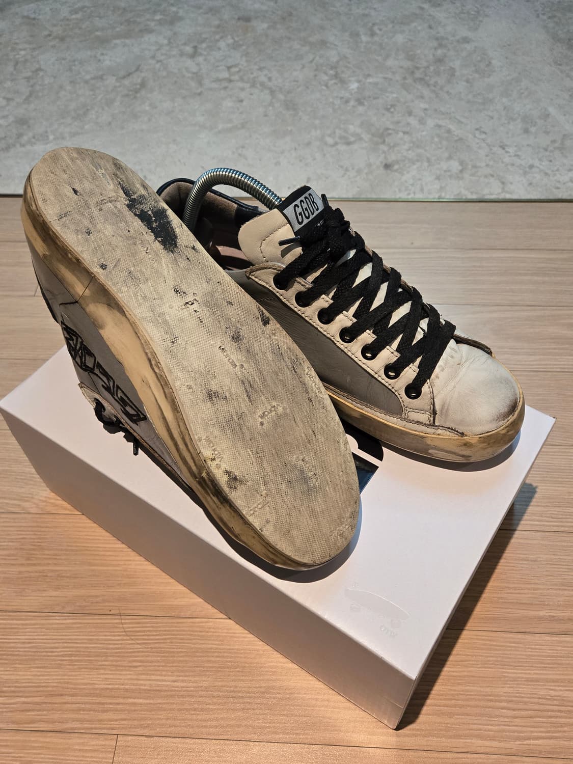 골든구스 상품이미지4