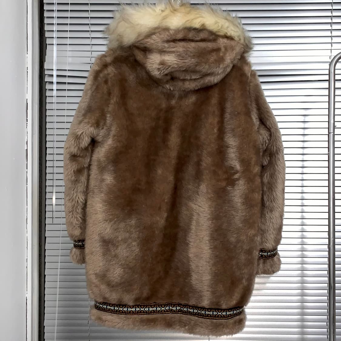 1970s 빈티지 HANSA 털 구스 다운 패딩 코트 상품이미지4