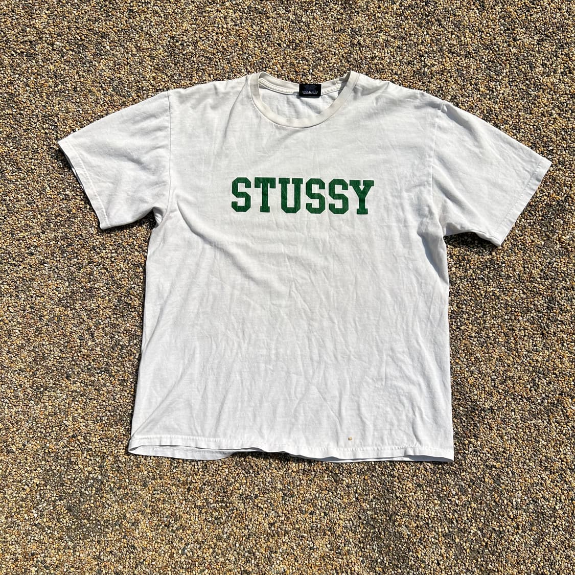스투시(stussy) 스펠로고 화이트 티셔츠 상품이미지1
