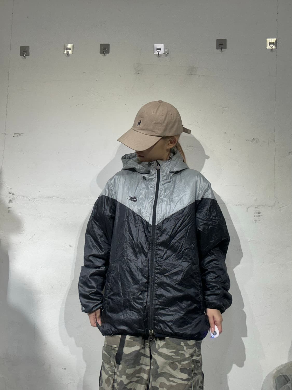 00s 나이키 블랙 차콜 윈드러너 후드 바람막이 자켓 L 상품이미지2