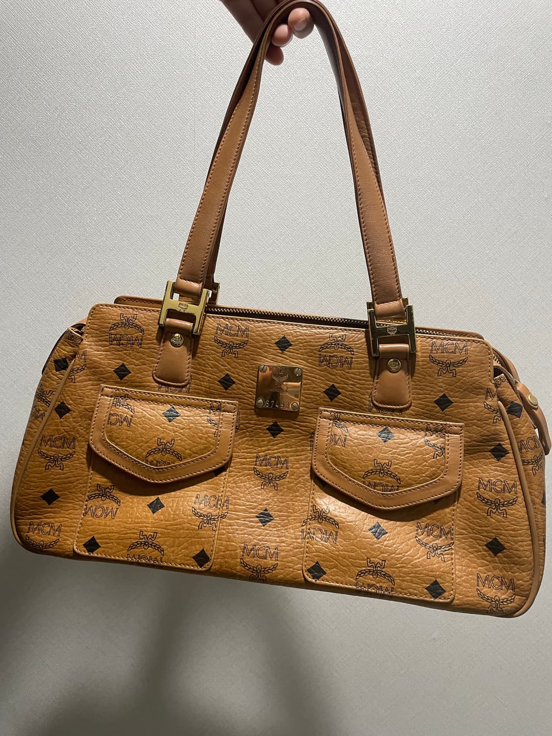 mcm  숄더백 상품이미지1