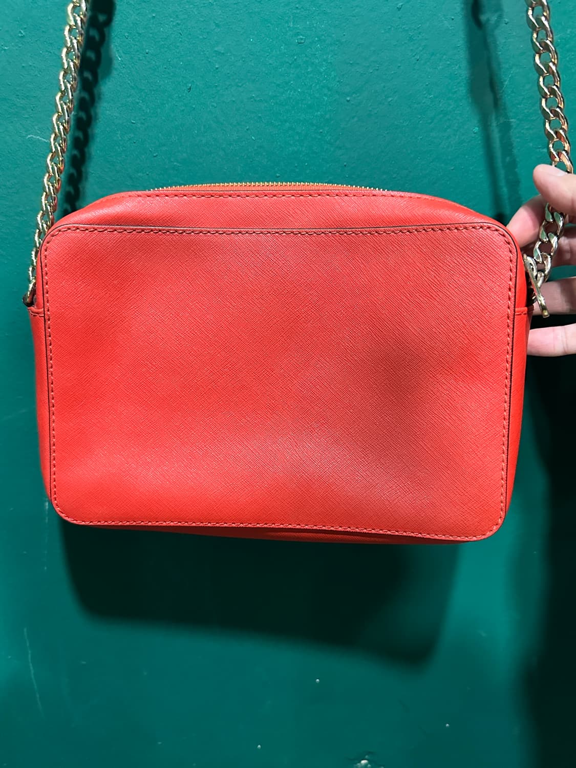 마이클코어스 가죽 크로스백 상품이미지3