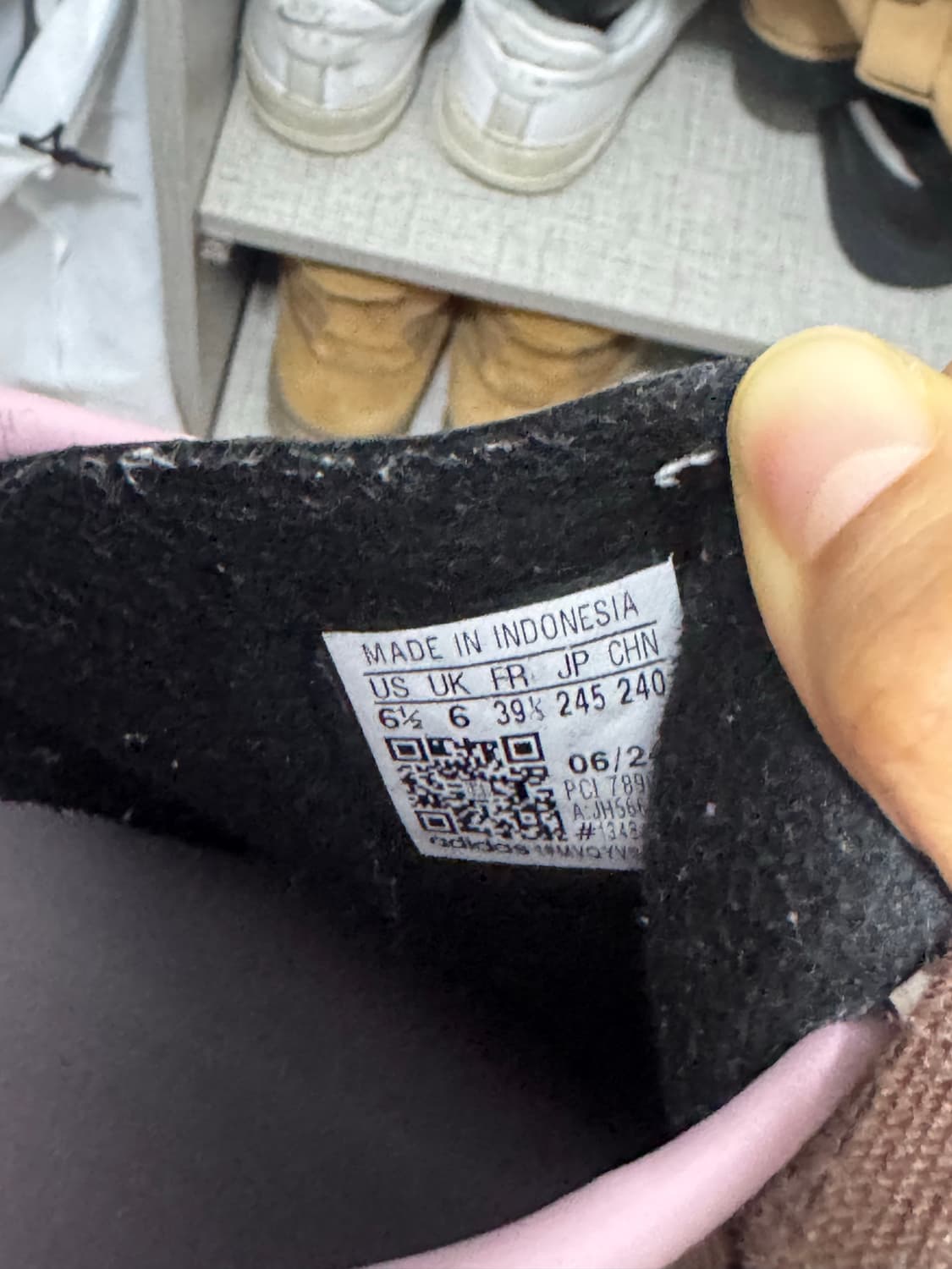 아디다스 가젤 JH5666 (245) 상품이미지3