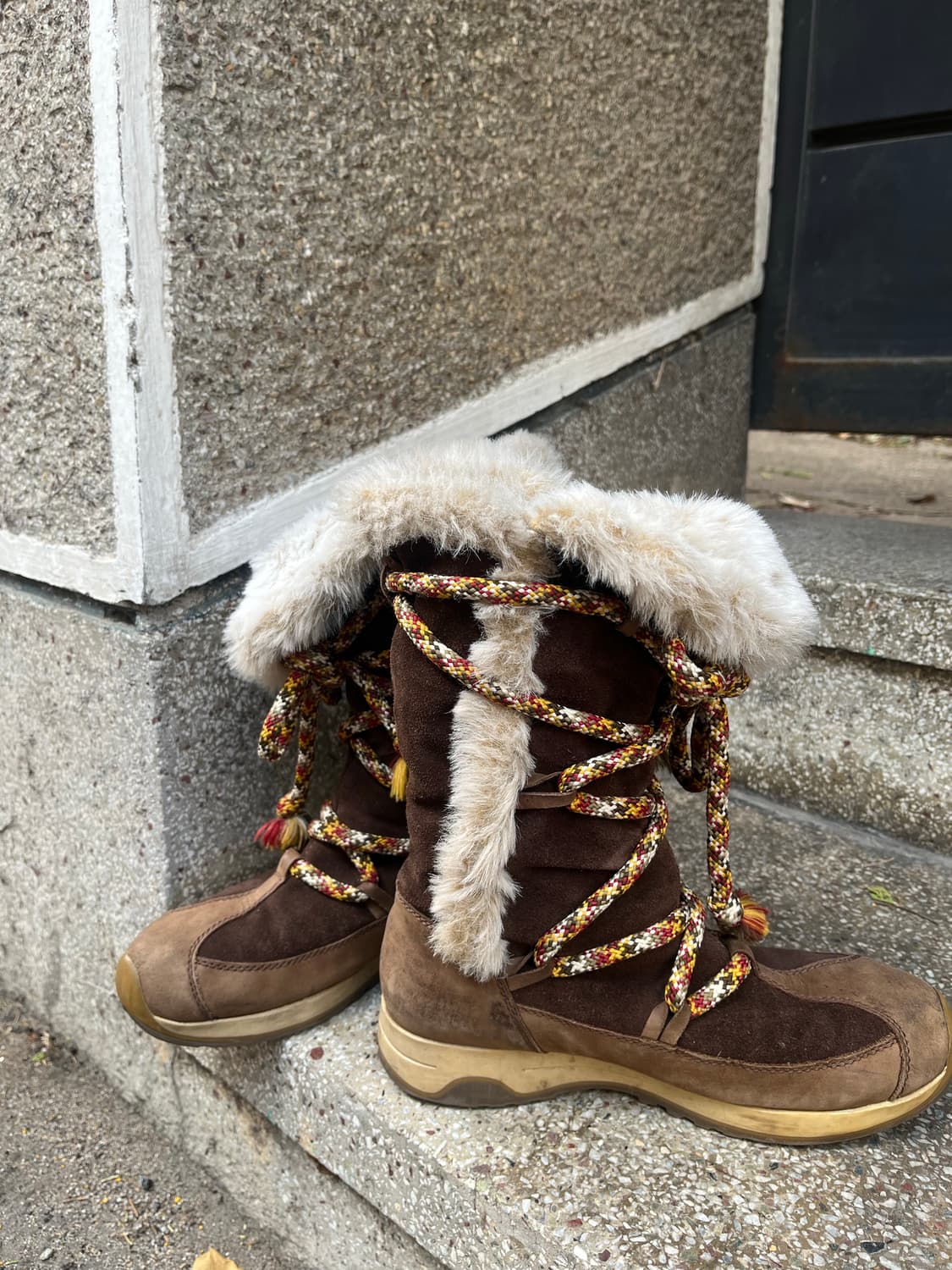 히피 스트랩 포인트 어그부츠 상품이미지2