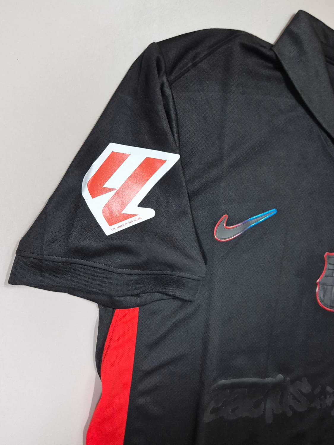 바르셀로나 19번 라민야말 유니폼 L사이즈 상품이미지4