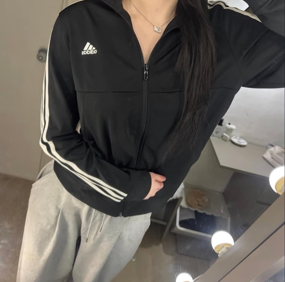 아디다스 삼선 트랙탑 져지 🤍🖤 상품이미지2
