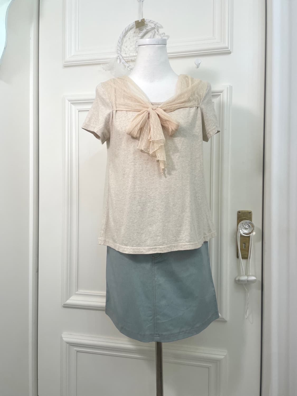 oatmeal dot lace bow point back shirring 상품이미지2