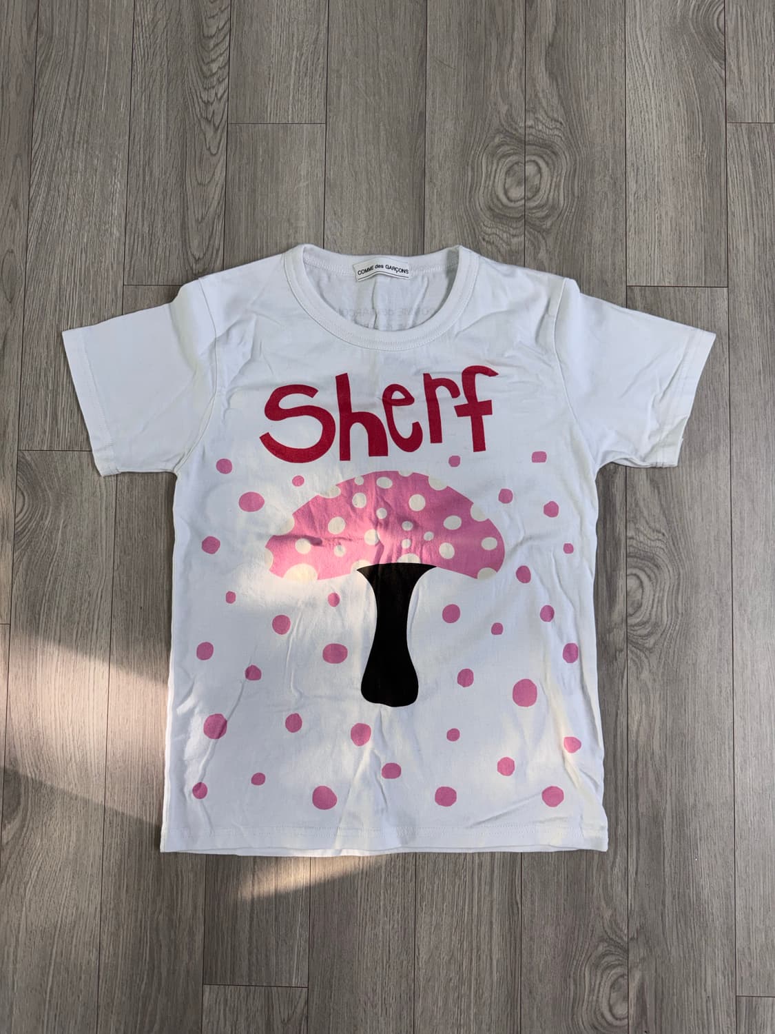 꼼데가르송 머쉬룸 도트 Sherf 반팔 상품이미지1