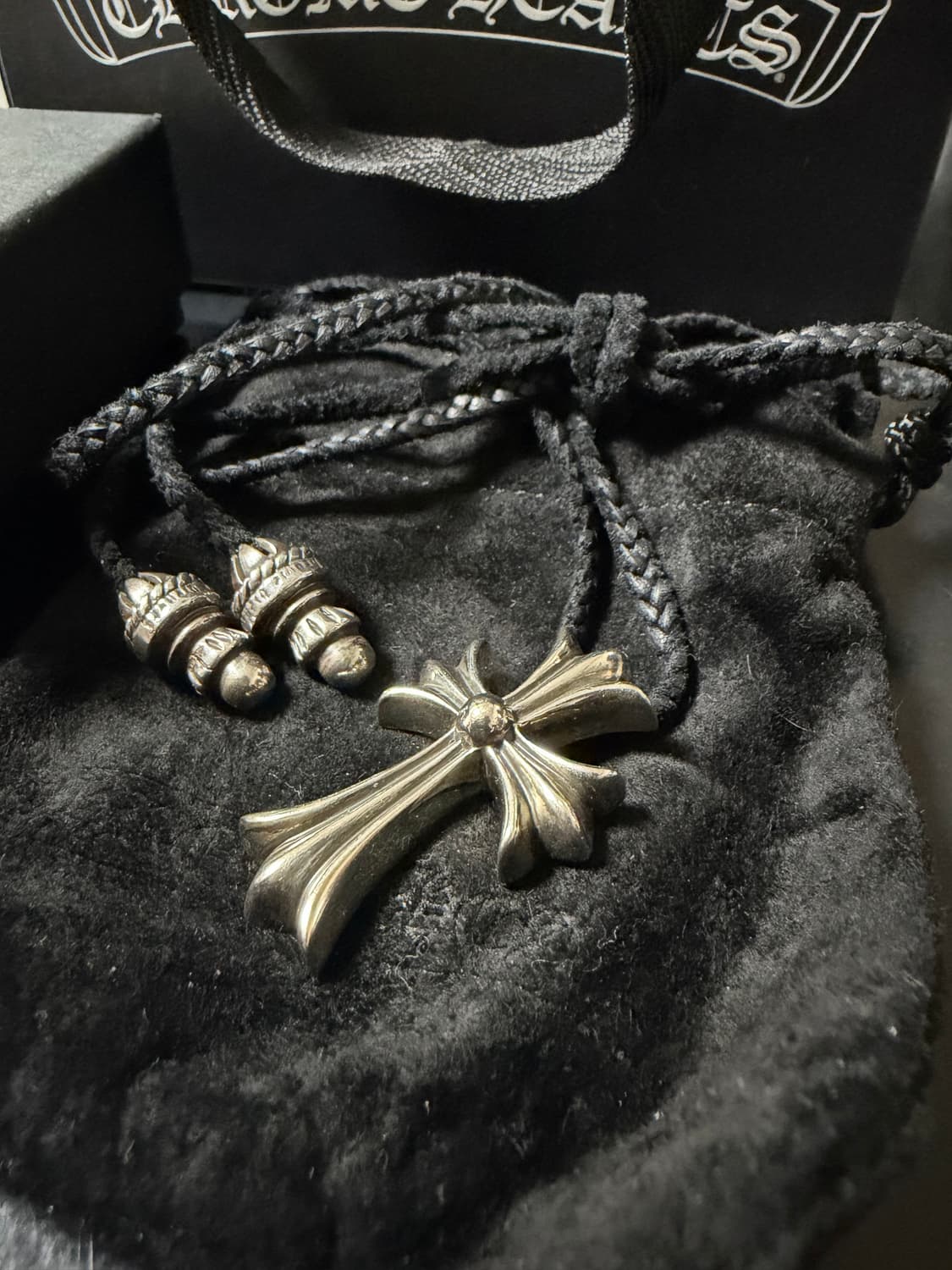 크롬하츠 CH 크로스 펜던트 가죽 목걸이 레더 펜던트 상품이미지4