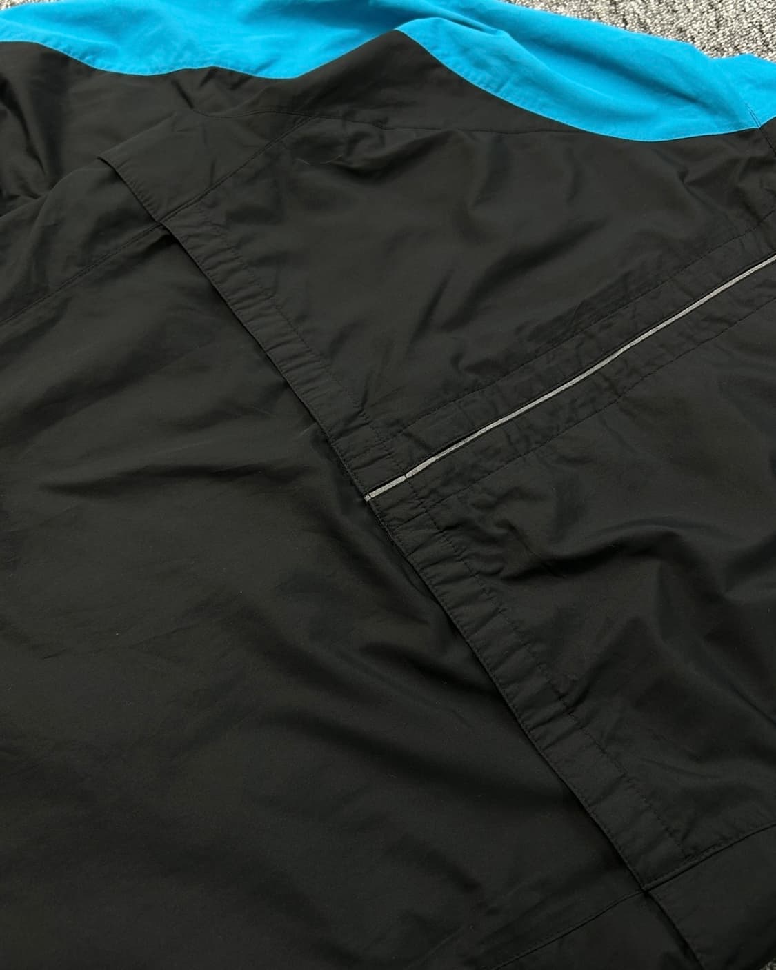 나이키 스카이블루 바람막이 자켓 상품이미지4