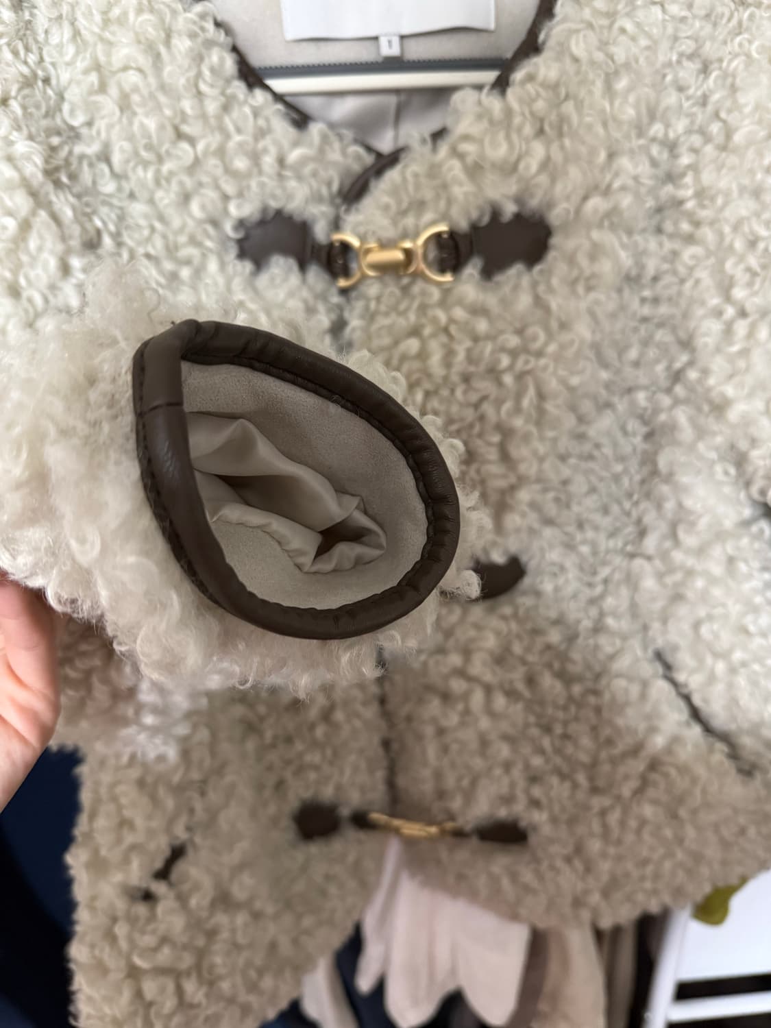 루에브르 토글 포인트 퍼 자켓 S사이즈 상품이미지5