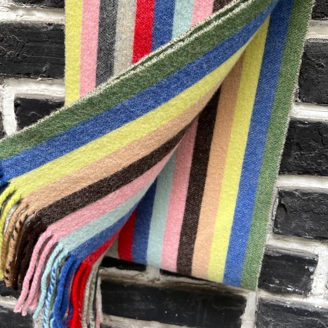 Johnstons 멀티컬러 울 머플러 상품이미지3