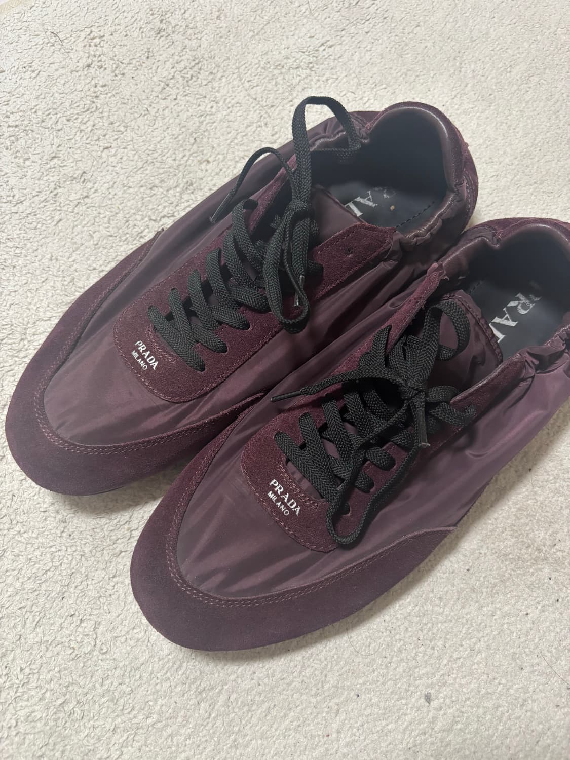 프라다 컬랩스 버건디 8.5 상품이미지2