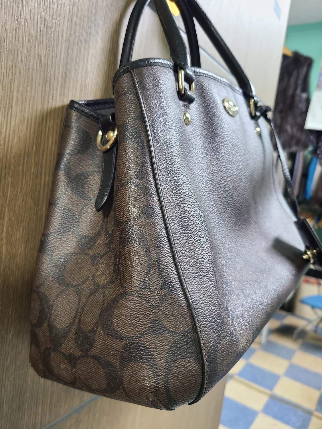 코치 시그니처 토트백 상품이미지4