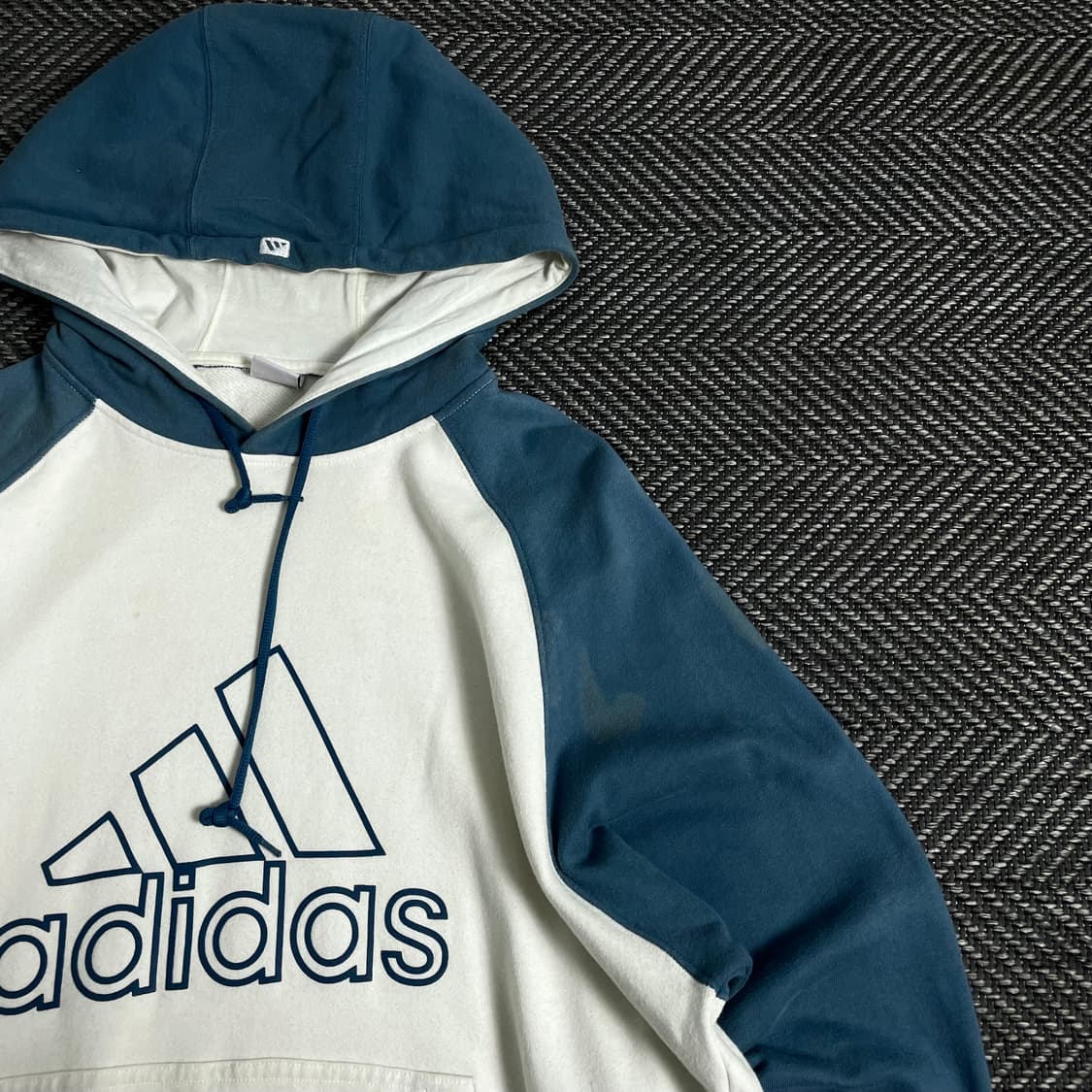 00s 아디다스 빅로고 올드스쿨 배색 후드 티셔츠y 3174 상품이미지5