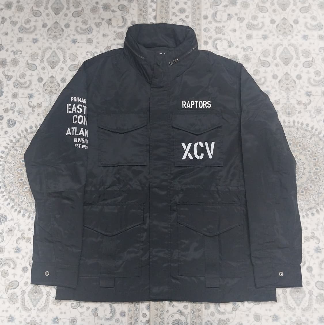 NBA 토론토 랩터스 자켓 M (크게나옴) (후드내장됨) 상품이미지1