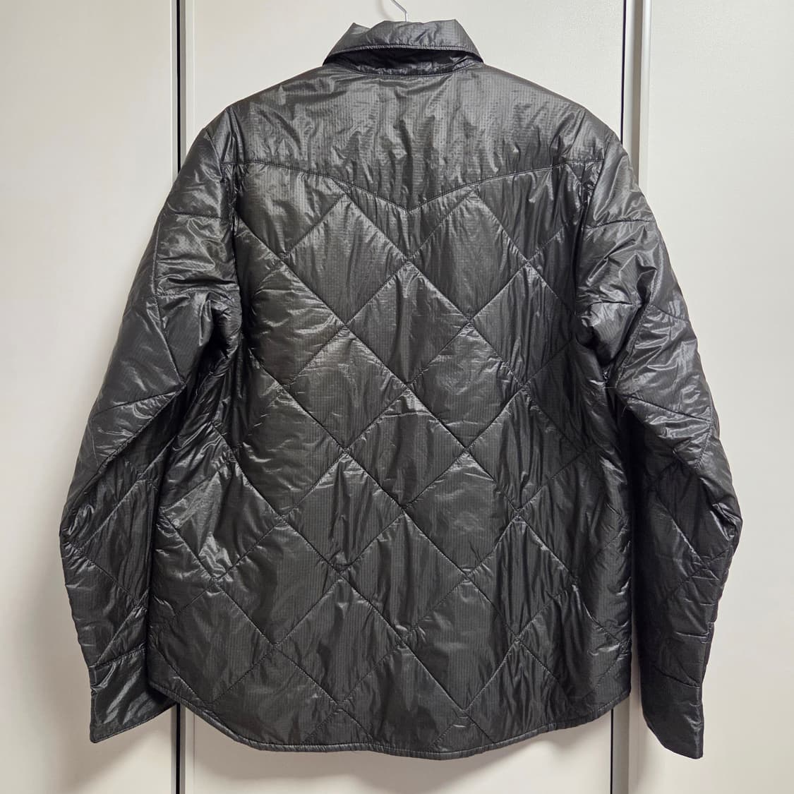 Diesel 디젤 경량패딩 셔켓 M-L(95-100) 상품이미지6