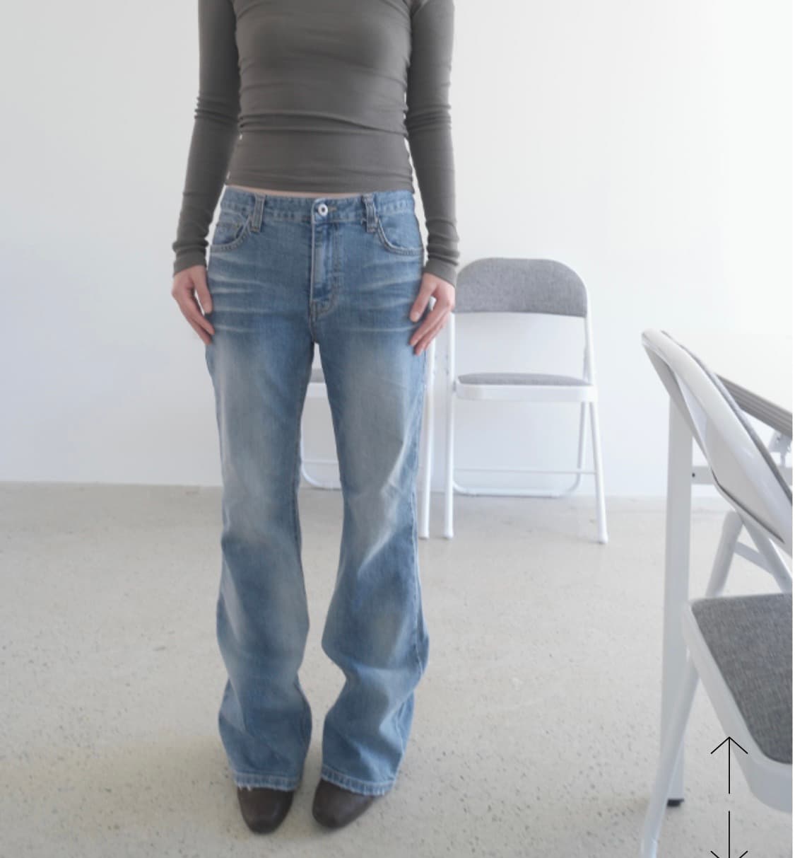 애프터먼데이 부츠컷 데님 상품이미지1