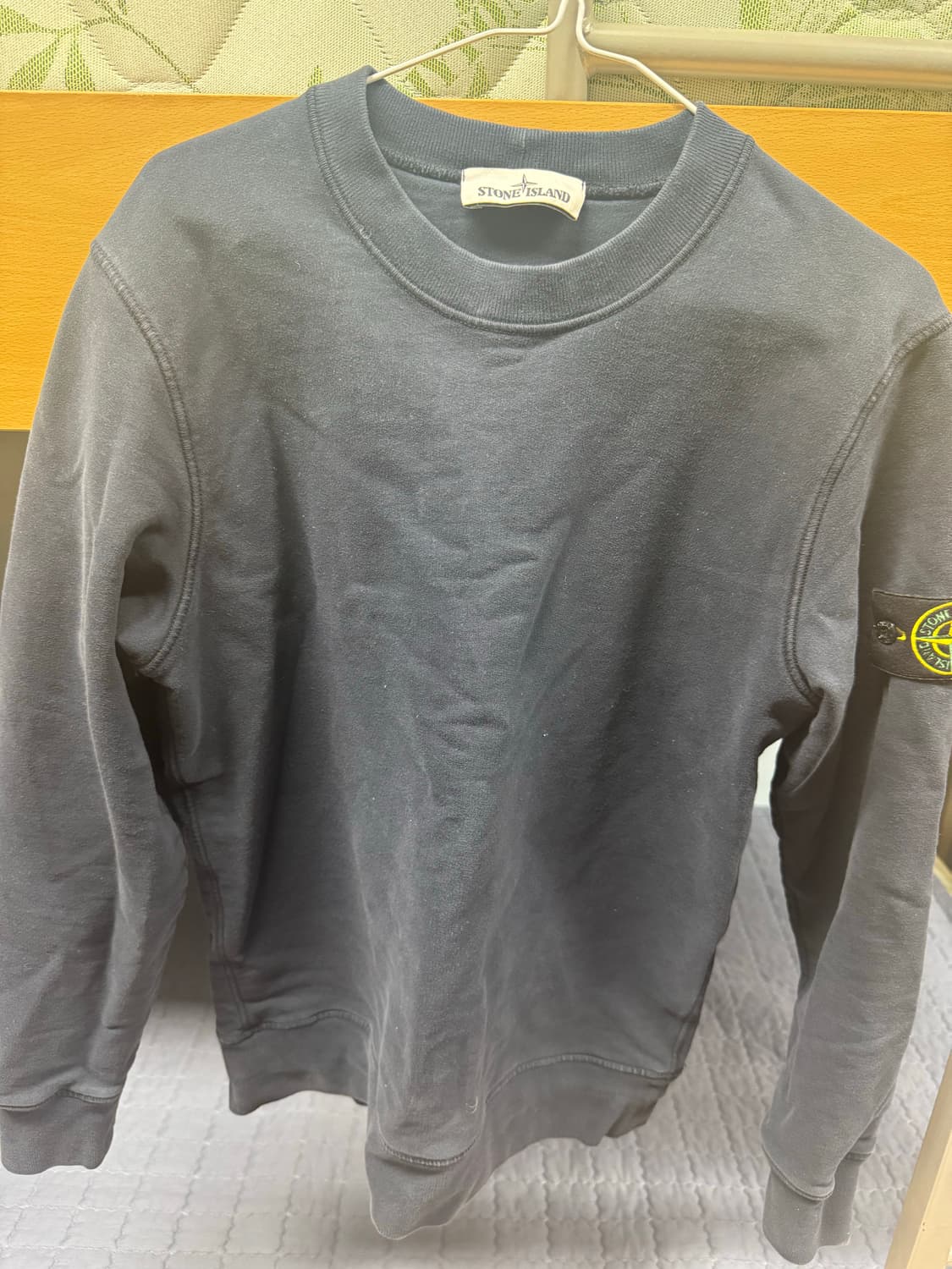 스톤아일랜드 맨투맨 상품이미지1