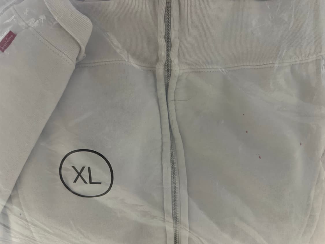 슈프림 x MM6 메종 마르지엘라 박스로고 집업 후드 스웨트셔츠 화이트 상품이미지4