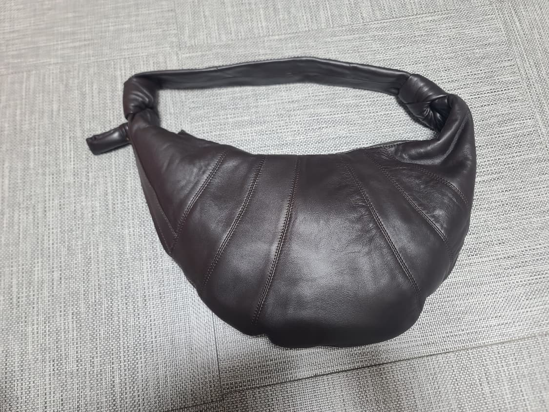 르메르 포춘백 포춘 크루아상 나파레더 다크초콜릿 르메르백 숄더백 토트백 상품이미지1