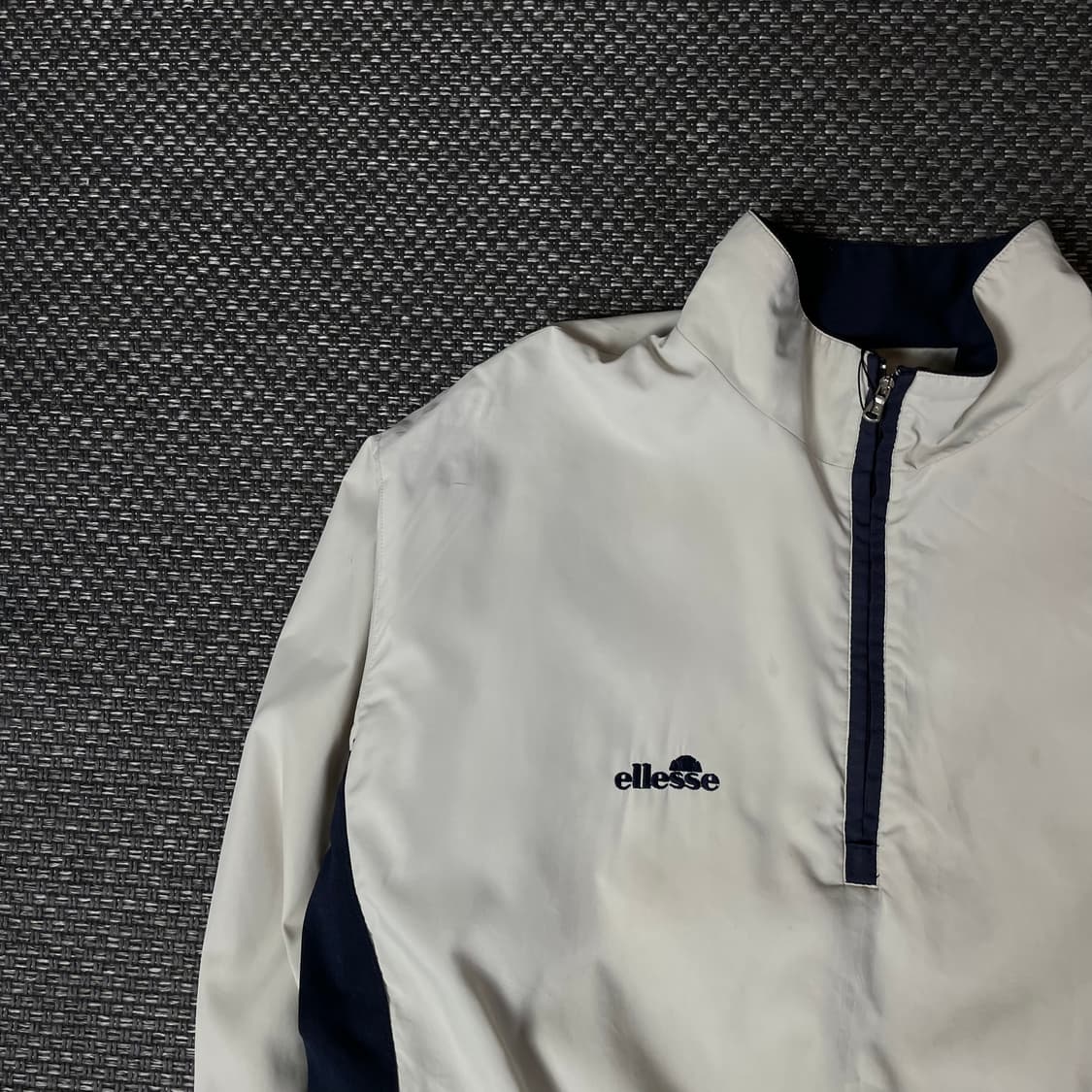 엘레쎄 베이지 반집업 나일론 바람막이 100 상품이미지3