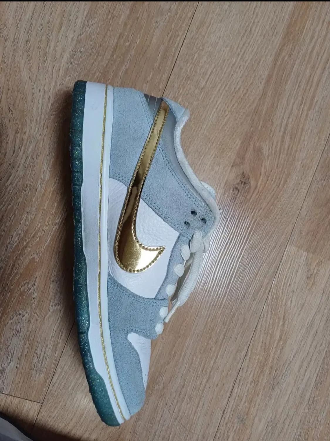 나이키 션 클리버 덩크 로우 홀리데이 스폐셜 260 상품이미지5