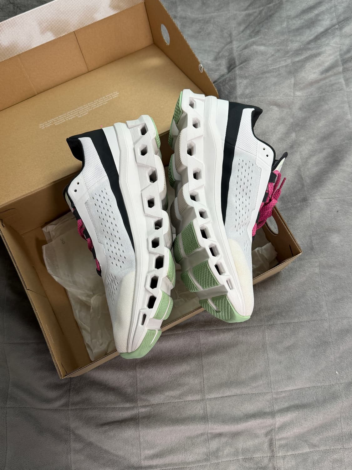 온러닝 클라우드 몬스터1 프로스트블랙(A+ 중고상품) 상품이미지5