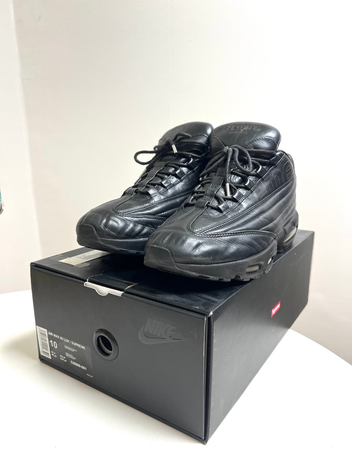 [280] 나이키 x 슈프림 에어맥스 95 럭스 트리플 블랙 상품이미지10